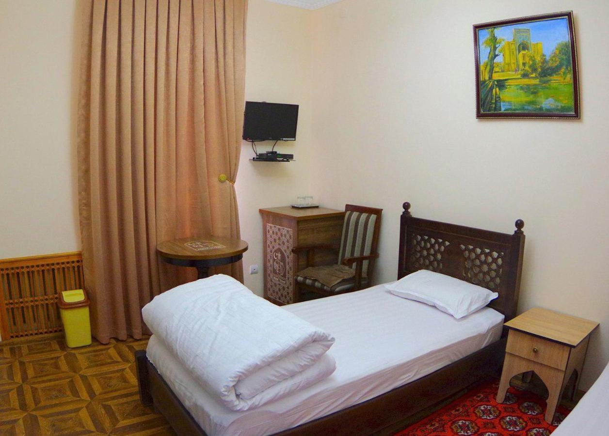 Madina-Mehribon Hotell Buchara Exteriör bild